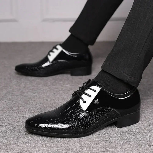 TBS Company Noir Luxe – Patent Leather Slip-On Oxfords